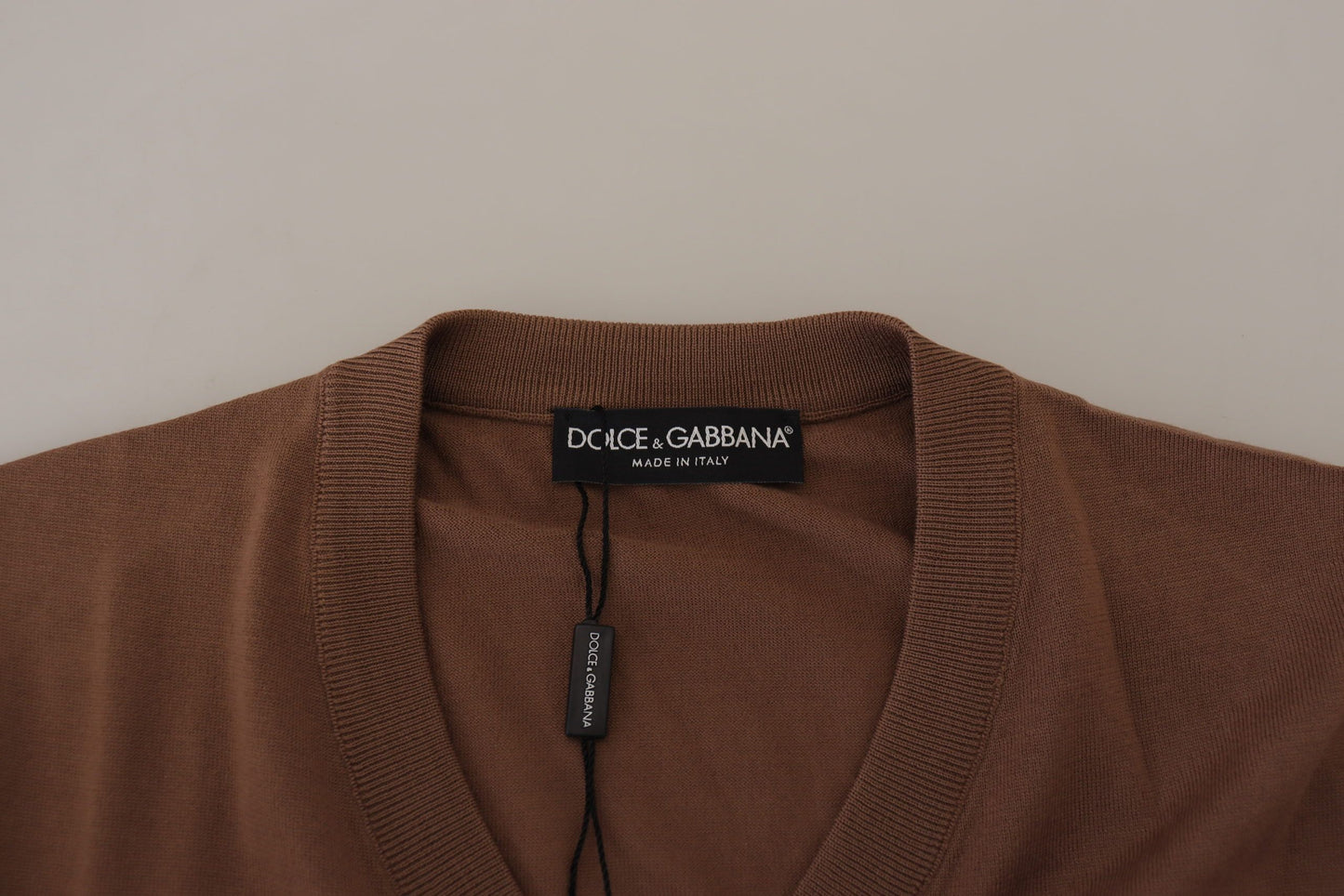 Dolce & Gabbana Elegant Virgin Wool V-Neck Pullover Sweater IT39 / S