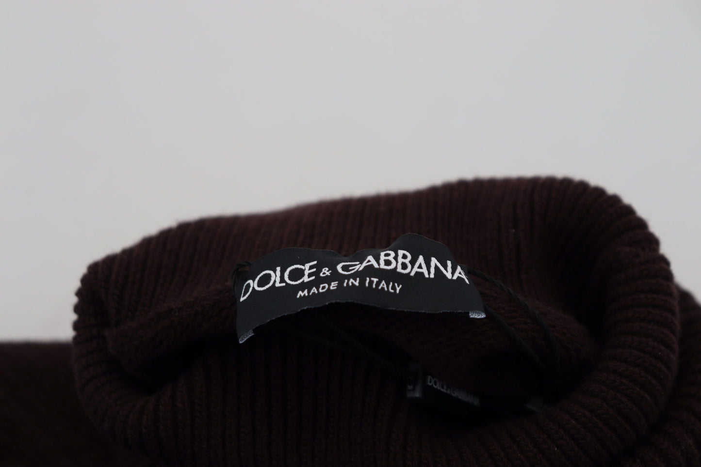 Dolce & Gabbana Elegant Turtleneck Wool Pullover Sweater IT46 / S