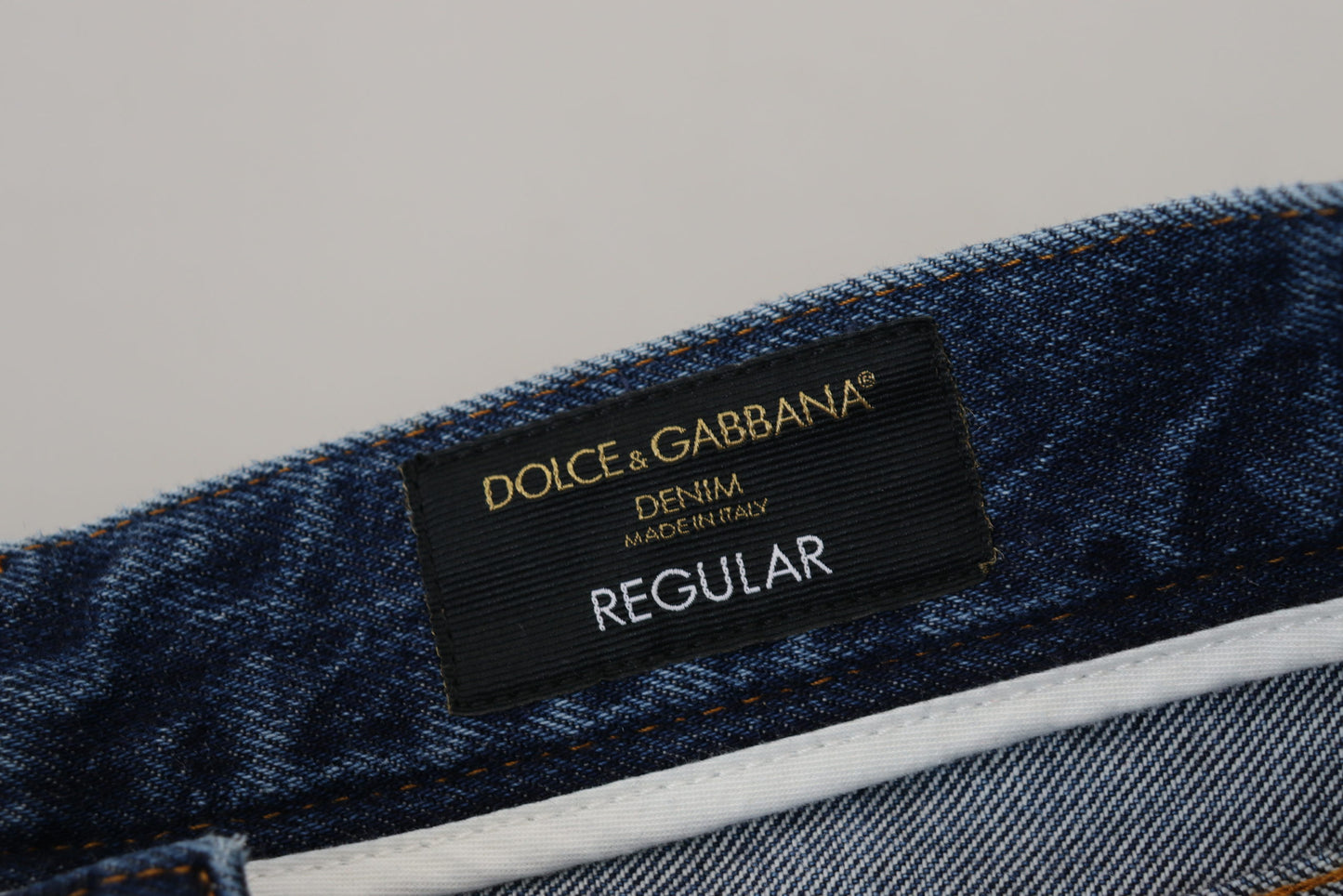 Dolce & Gabbana Chic Tattered Denim Pants for the Modern Man IT48 / M