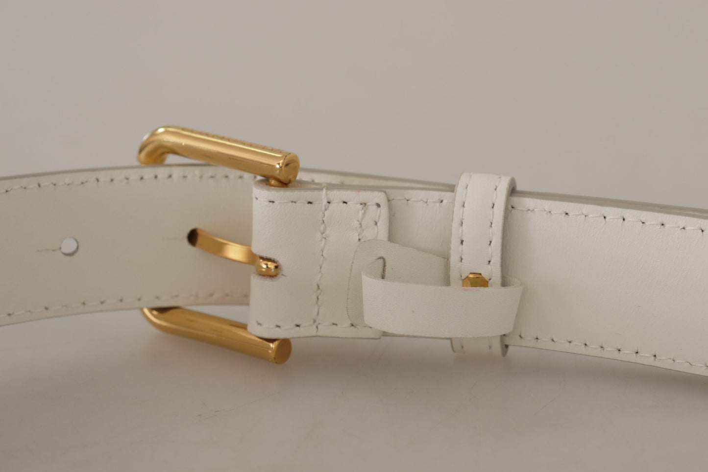 Dolce & Gabbana Chic White Leather Belt with Gold Engraved Buckle 70 CM / 28 INCHES