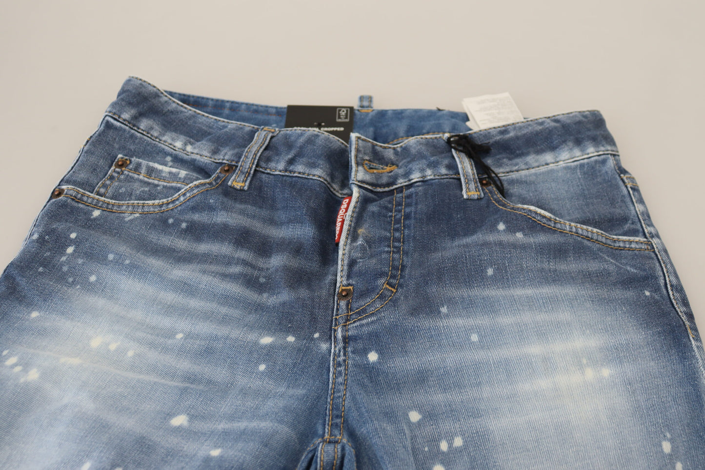 Dsquared² Chic Cropped Blue Denim - Elevate Your Casual Look IT38 | XS