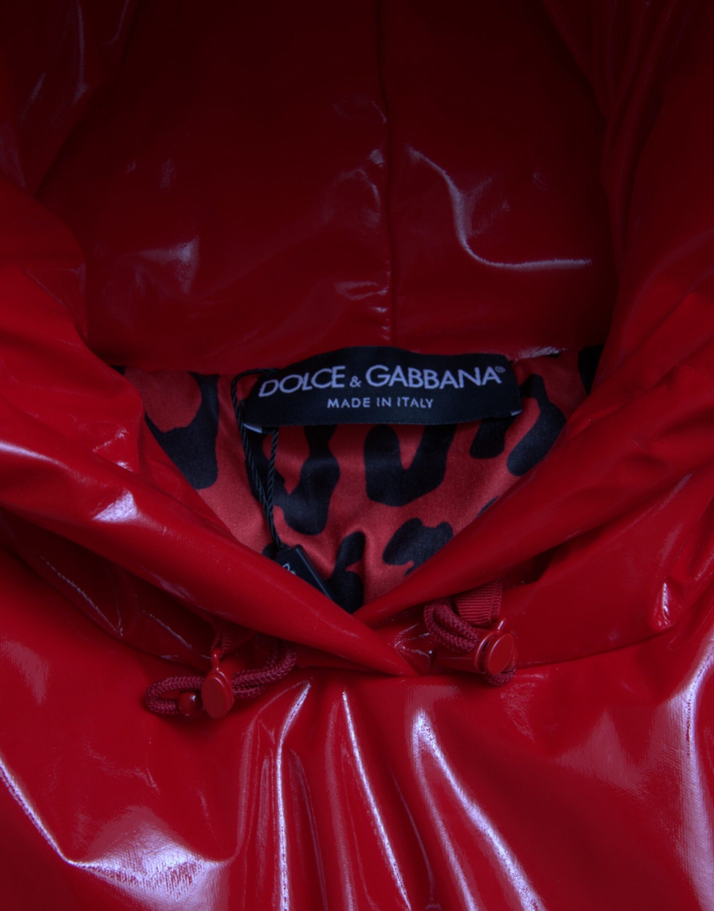 Dolce & Gabbana Chic Shiny Red Cropped Jacket IT40 / S