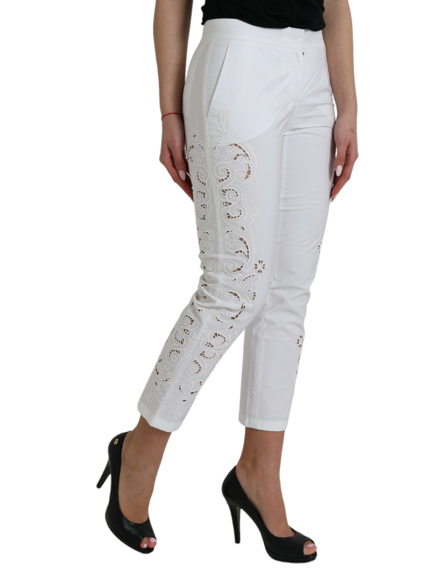 Dolce & Gabbana Elegant White Tapered Mid Waist Pants IT38 / XS