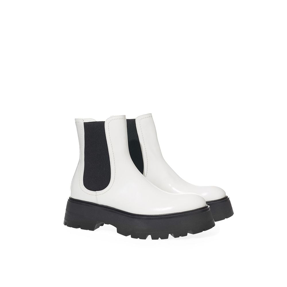 Alexander McQueen Elegant Monochrome Leather Boots EU36.5 | US6.5