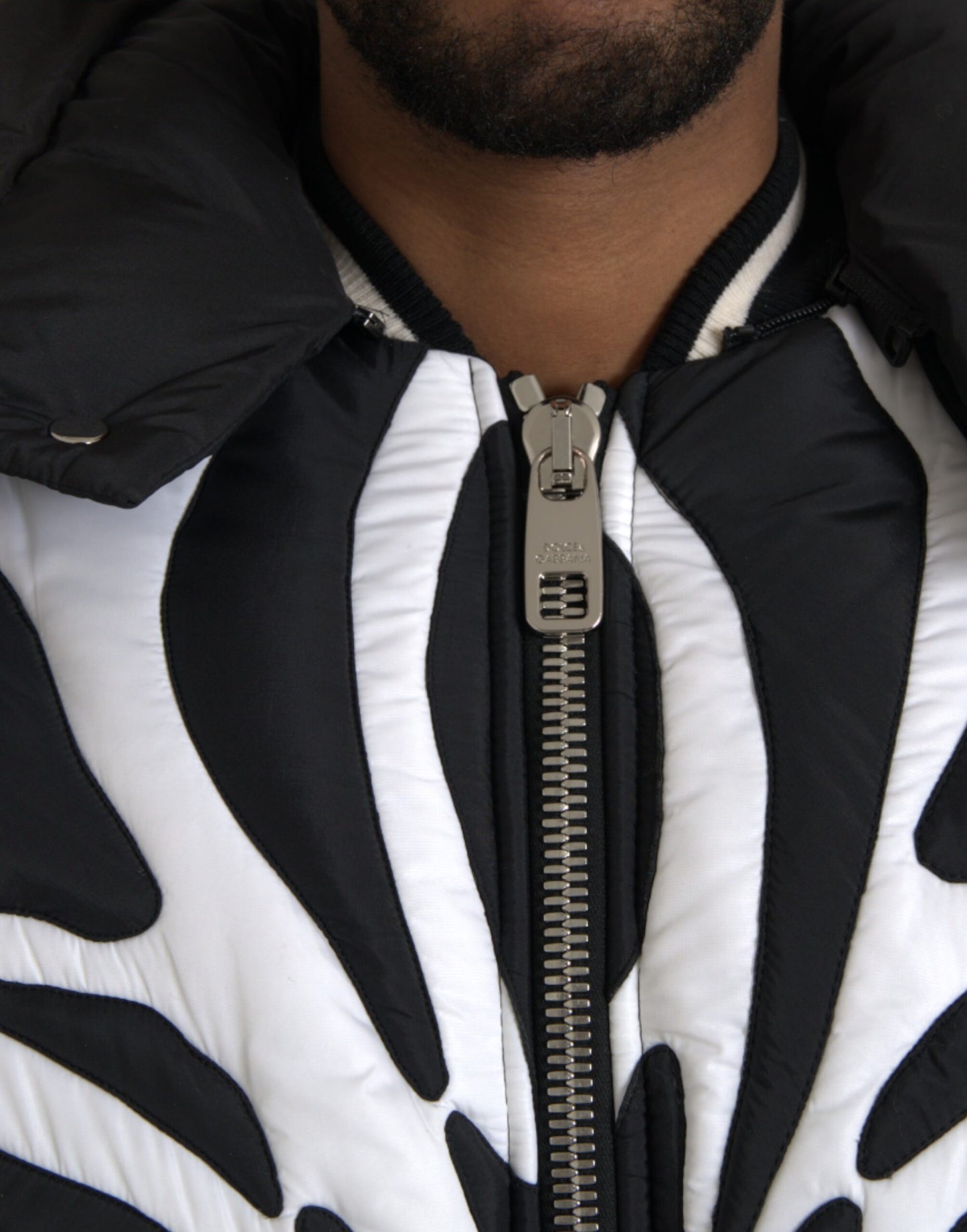 Dolce & Gabbana Black White Stripes Hooded Puffer Jacket IT52 / XL