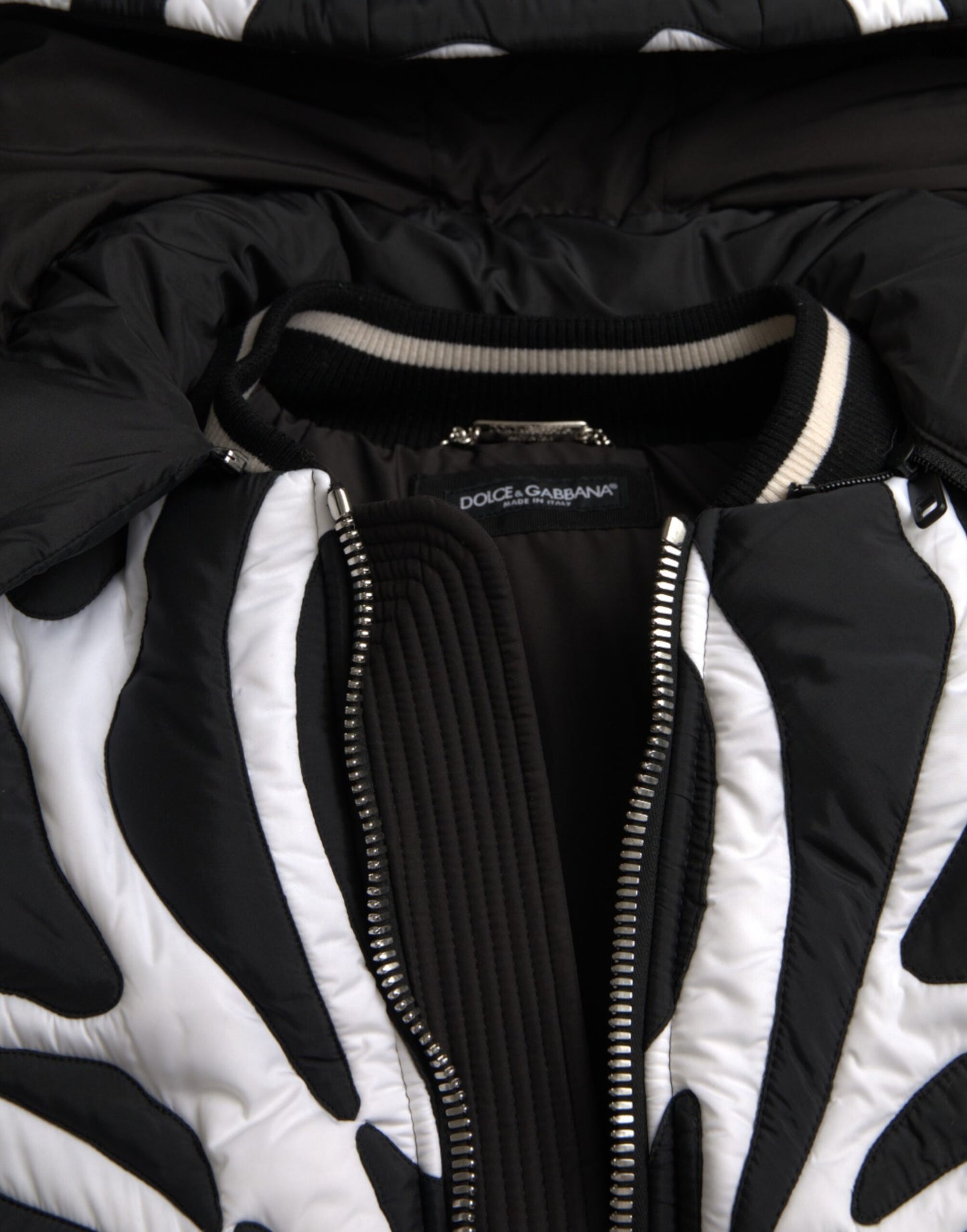 Dolce & Gabbana Black White Stripes Hooded Puffer Jacket IT52 / XL