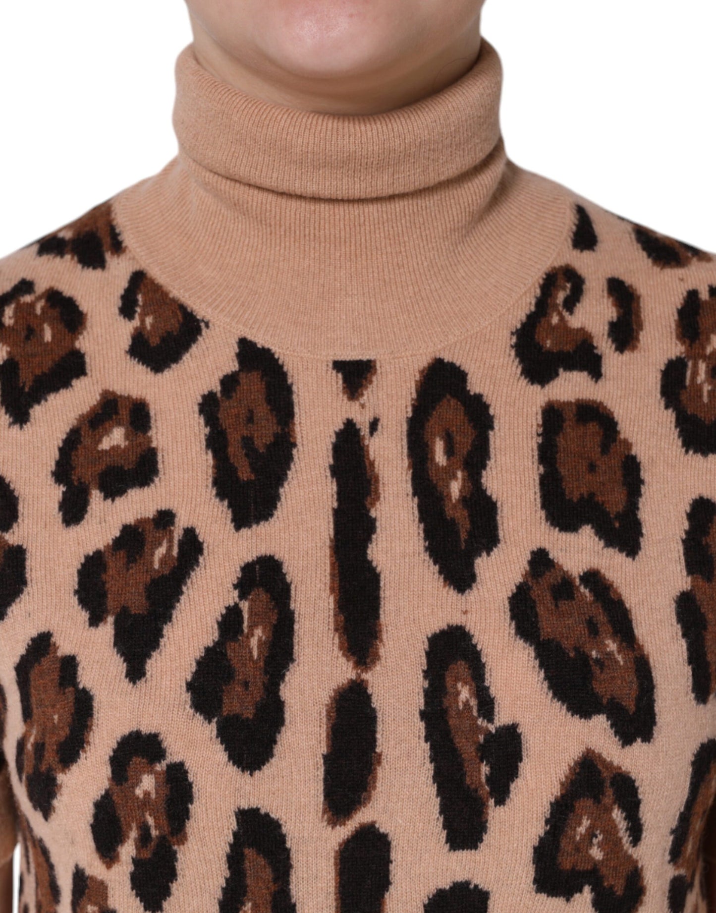 Dolce & Gabbana Beige Leopard Print Wool Turtleneck Top IT44 / L