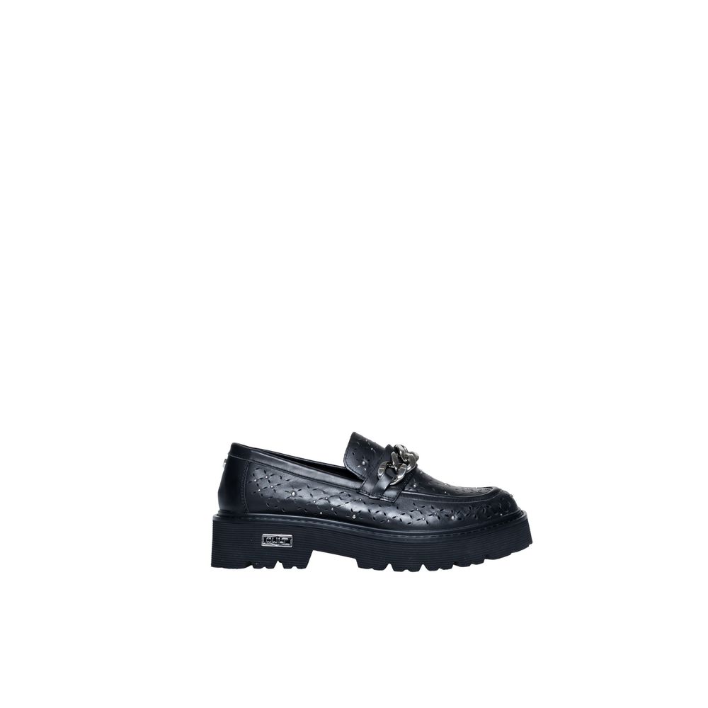 Cult Black Leather Flat Shoe EU40 | US10