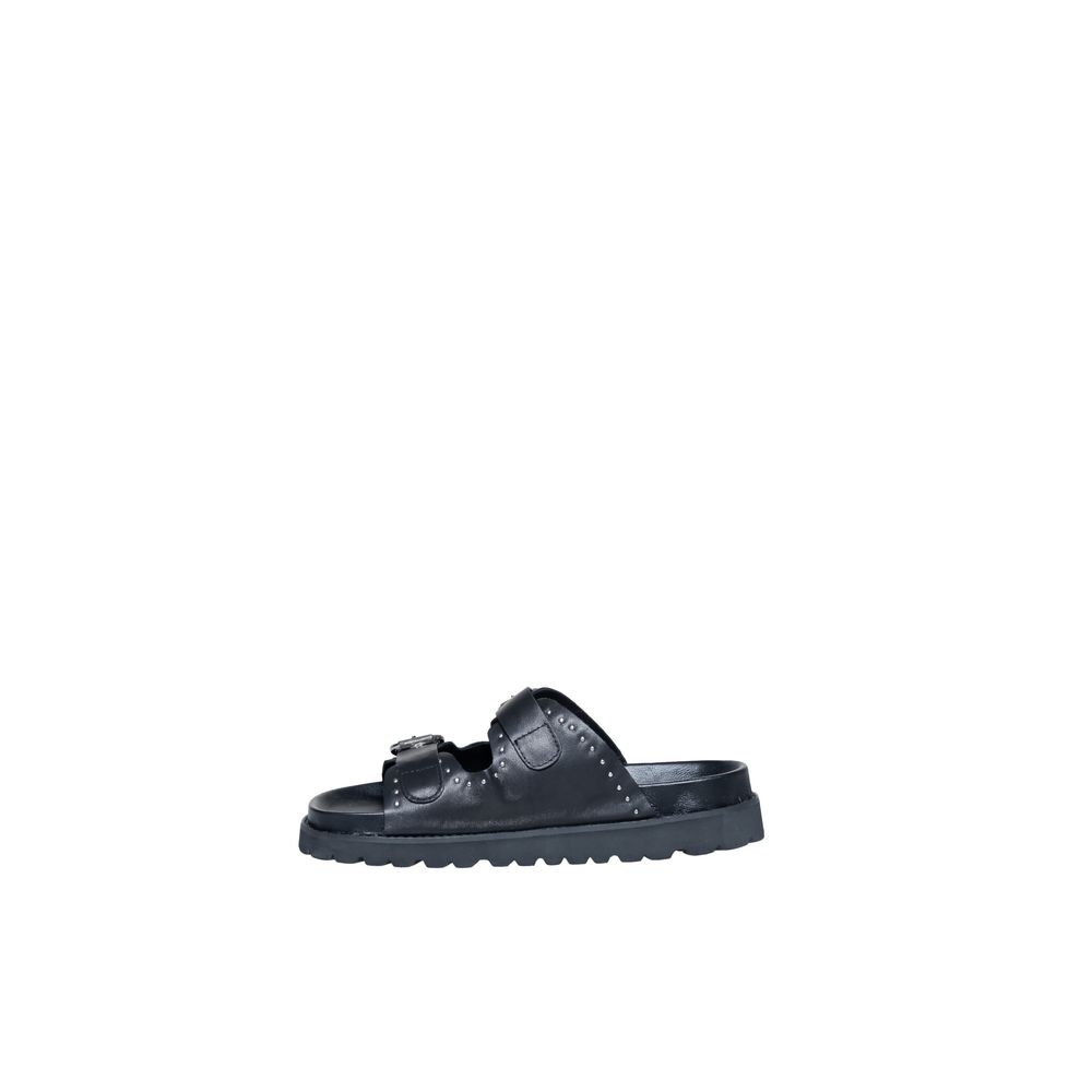 Cult Black Leather Sandal EU37 | US7